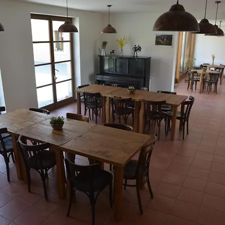 Farm stay Statek Krkavci Hora Nizbor