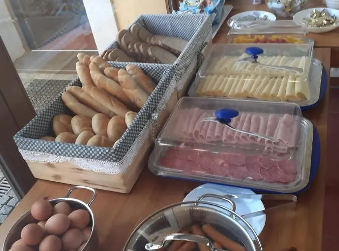 Statek Krkavci Hora * Nizbor